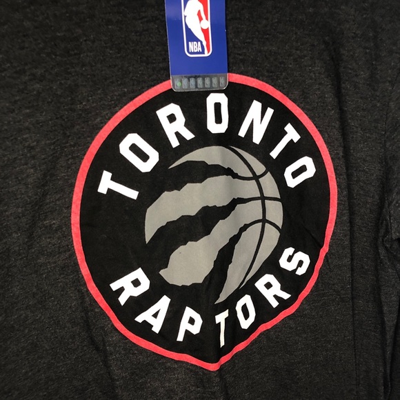 NWT - Raptors NBA Long Sleeve Grey Tee - Medium - Picture 6 of 6